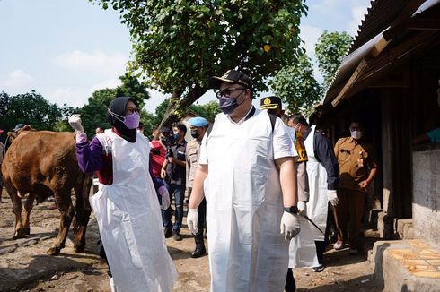 Cari Solusi Penyebaran PMK, Bupati Kediri Ajak Pedagang Sapi Berdialog