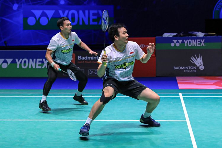 Pasangan Mohammad Ahsan/Hendra Setiawan tembus final All England 2023 usai mengalahkan wakil China, Liang Wei Keng/Wang Chang di Utilita Arena Birmingham, Inggris, Sabtu (18/3/2023) malam WIB.