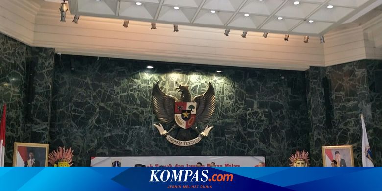 Anies Baswedan Terima Penghargaan Dari Purna Paskibraka Dki Jakarta