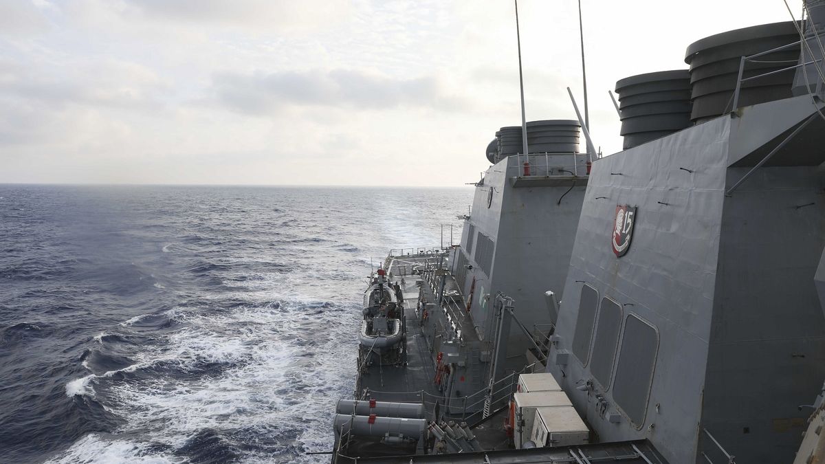 US Navy Conducts Mission in Contested South China Sea