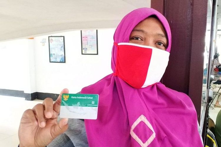 Masrifah (39) peserta Program Jaminan Kesehatan Nasional-Kartu Indonesia Sehat (JKN-KIS).