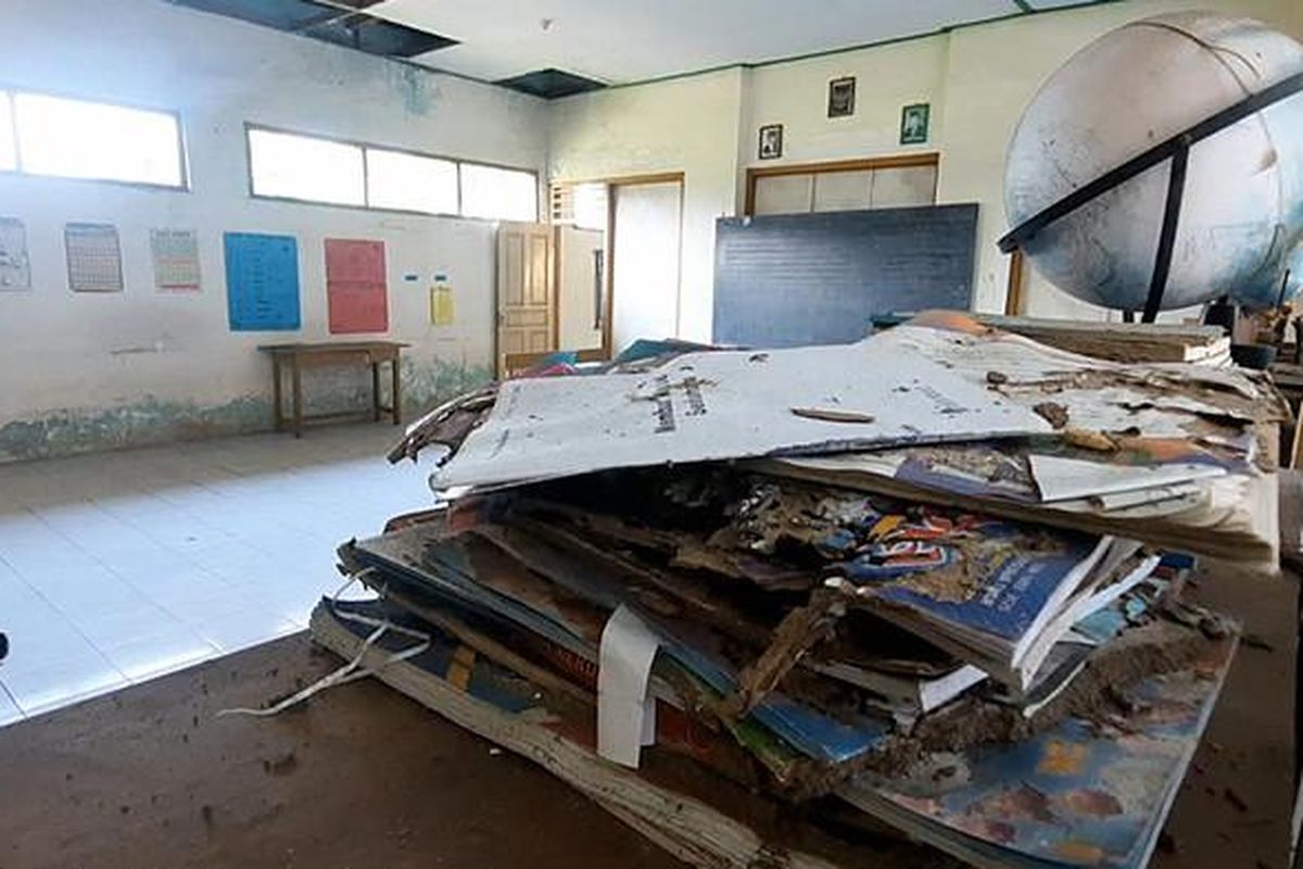 Sebanyak 3 SD Negeri di Magetan, Jawa Timur dilaporkan tidak mendapatkan murid baru pada tahun ini.