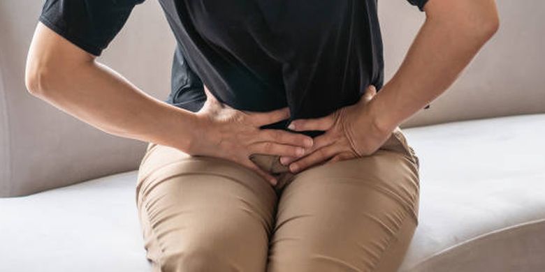 Penyumbatan saluran atau kelenjar bisa menjadi salah satu penyebab kista vagina.