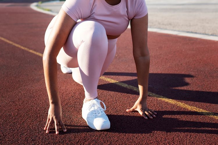 Pengalaman gagal naik wahana bersama keluarga mendorong seorang perempuan mengubah gaya hidup hingga berhasil menurunkan 109 kilogram.