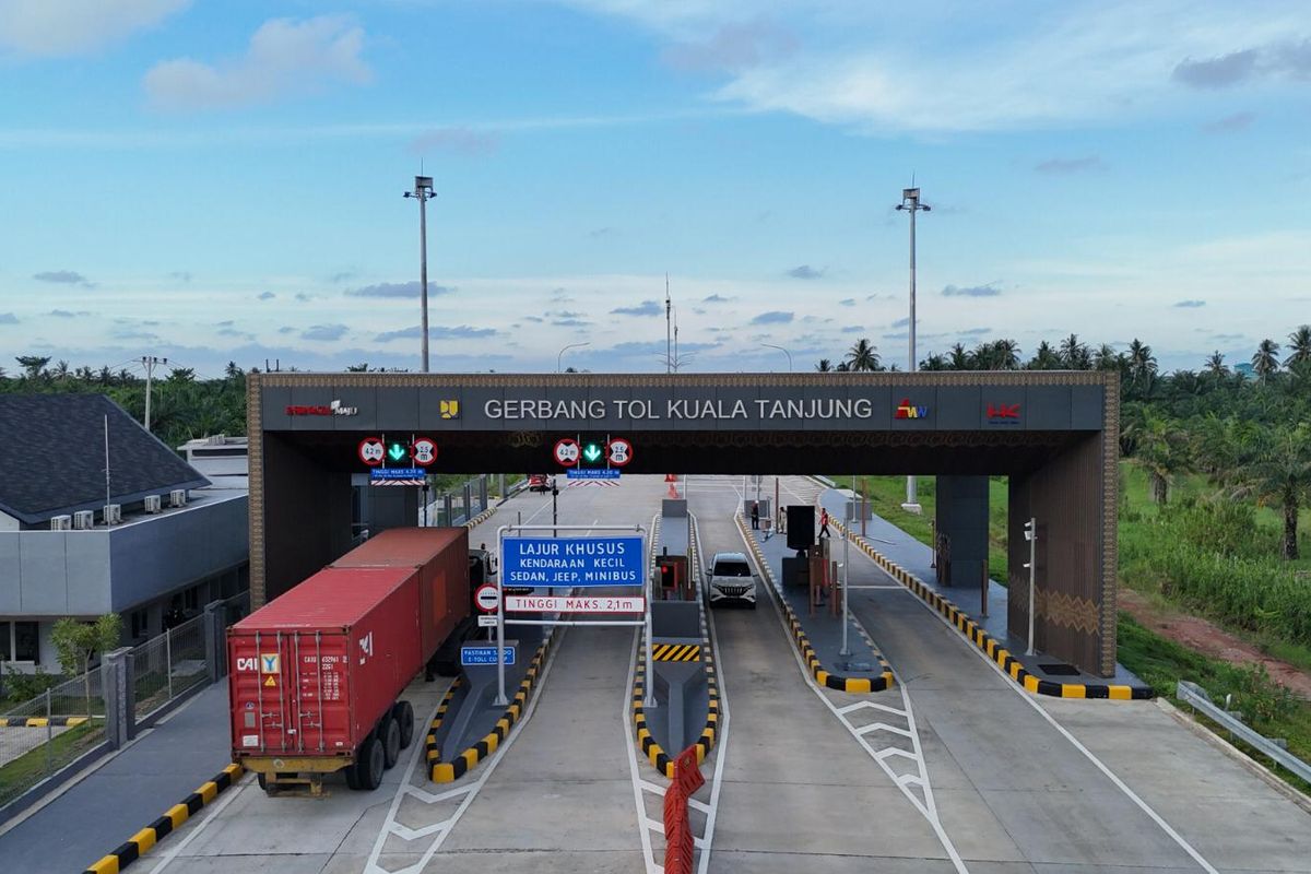 Tol Kuala Tanjung-Indrapura.