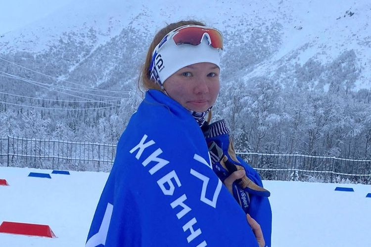 Pemain ski Darya Dolidovich melarikan diri dari Belarus setelah dilarang berkompetisi di Olimpiade Beijing pada musim dingin tahun ini.
