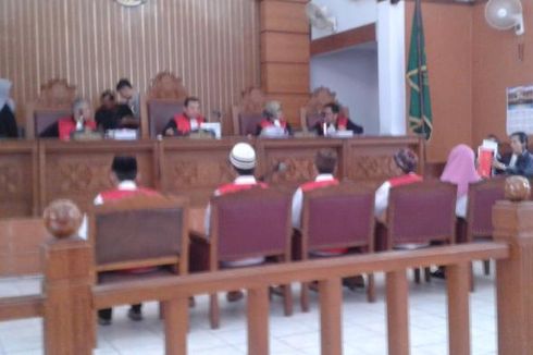 Dari Belanda, Nenek AK Bersaksi dalam Sidang JIS