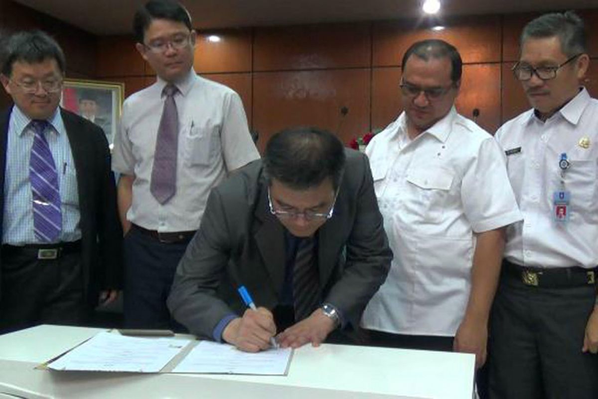 Perwakilan asal Taiwan menandatangani nota kesepahaman di kantor gubernur Kepulauan Bangka Belitung.