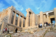 Asyik, Kini Turis Bisa ke Acropolis di Yunani Lebih Mudah