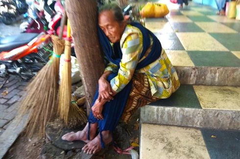 Kisah Mbah Paerah, Usia 85 Tahun Mulai Tuli dan Sulit Bicara, Semangat Tak Padam Bekerja Jadi Kuli Gendong...