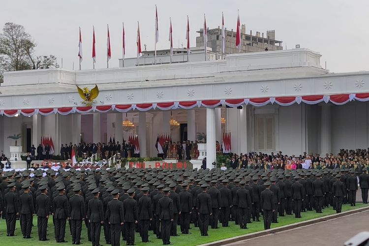 Prabowo Lantik 1.177 Perwira TNI-Polri Tahun 2026 di Istana Merdeka