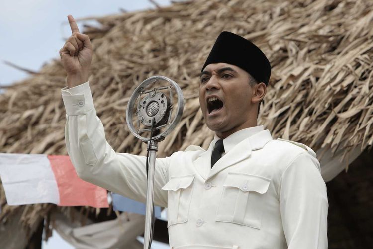 Ario Bayu dalam film Soekarno: Indonesia Merdeka (2013)