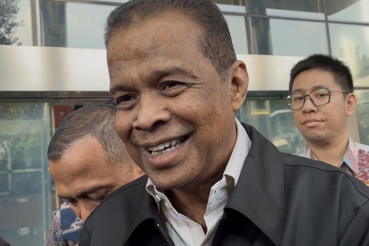 Ditanya Keuntungan Tidak Sah Maktour Rp 27,8 Miliar dari Kuota Haji, Fuad Tertawa