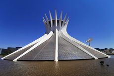 Brasilia Punya Gereja Unik Berbentuk Buket Bunga, Seperti Apa?