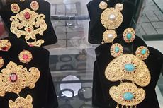 Turis Asing Tertarik Perhiasan di Celuk Jewelry Festival 