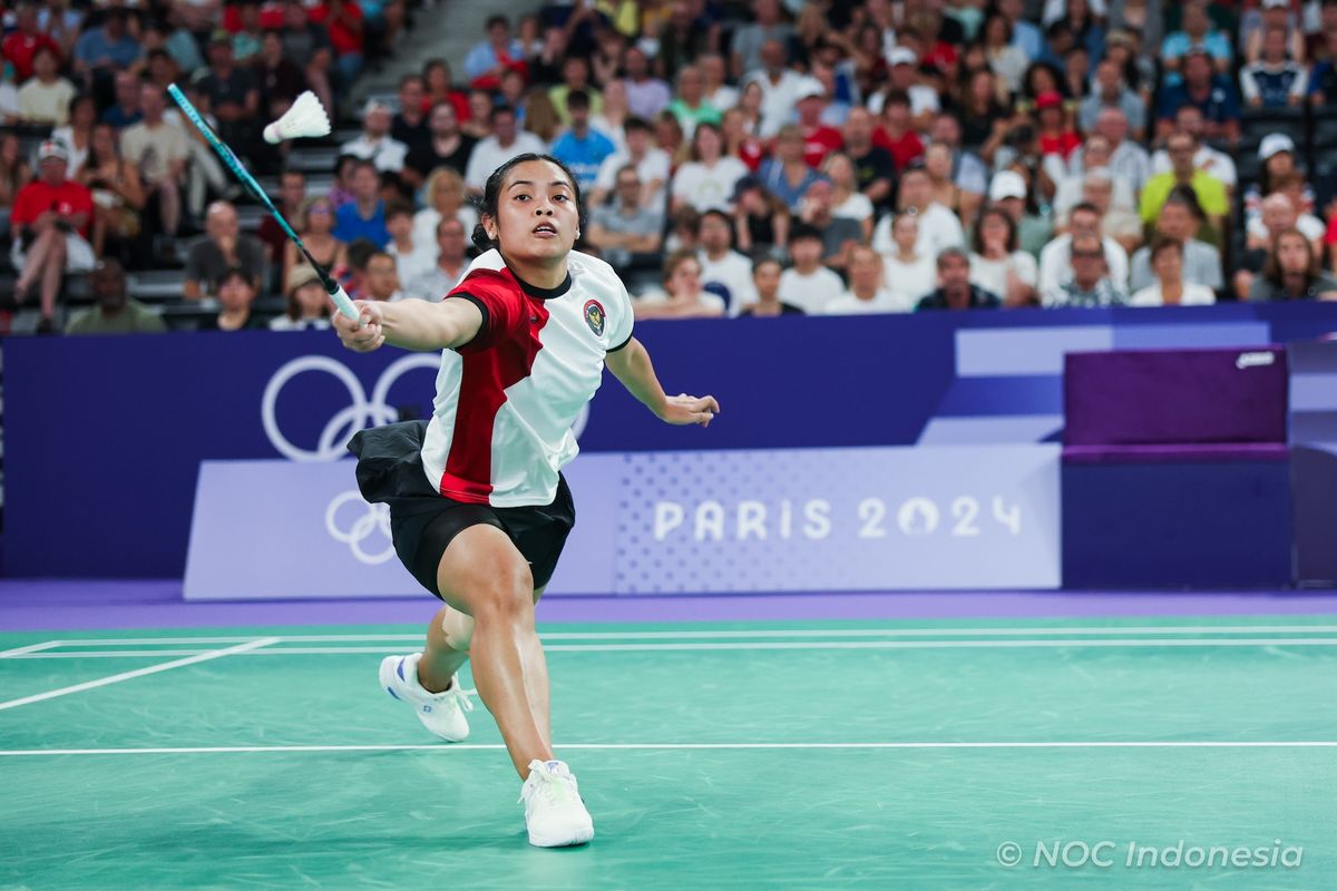 Gregoria Mariska Tunjung memastikan tiket ke babak 16 besar Olimpiade 2024 seusai mengalahkan Tereza Svabikova (Ceko) dalam matchday terakhir Grup G Olimpiade 2024 pada Rabu (31/7/2024). Artikel ini berisi jadwal Gregoria vs Ratchanok di perempat final Olimpiade Paris 2024. 