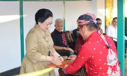 Jejak Sejarah Bung Karno, Megawati Hadiri Pengukuhan Jaket Bung Karno di Ende