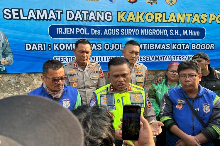 Korlantas Polri Ingin Bayar Pajak Kendaraan Semudah Beli Pulsa