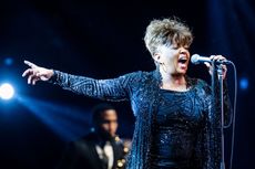 Lirik dan Chord Lagu No More Tears - Anita Baker