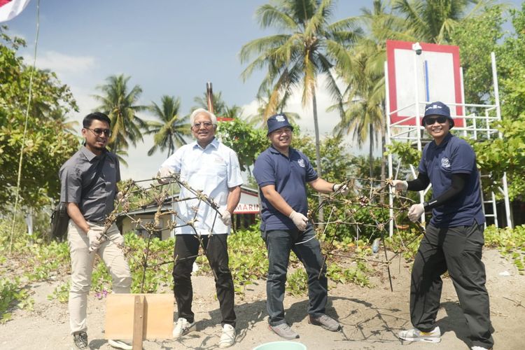 Jaga Lombok dari Hulu ke Hilir, Upaya Konservasi Lingkungan IFG Life