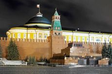 Mengunjungi Mausoleum Lapangan Merah, Tempat Mumi Vladimir Lenin