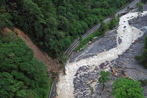 Akses Terputus akibat Banjir, Pertamina Alihkan Rute Distribusi Energi ke Sumut dan Aceh