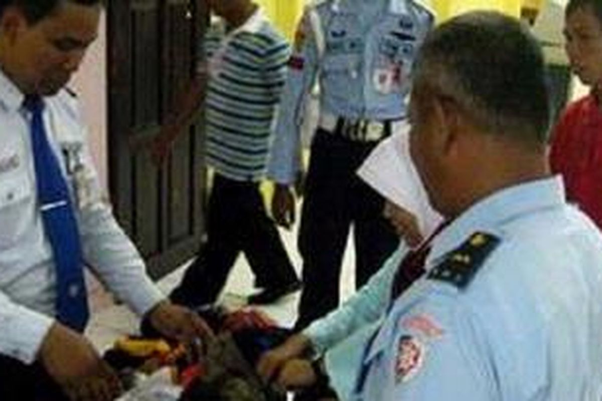 Ilustrasi pemeriksaan calon jemaah haji.