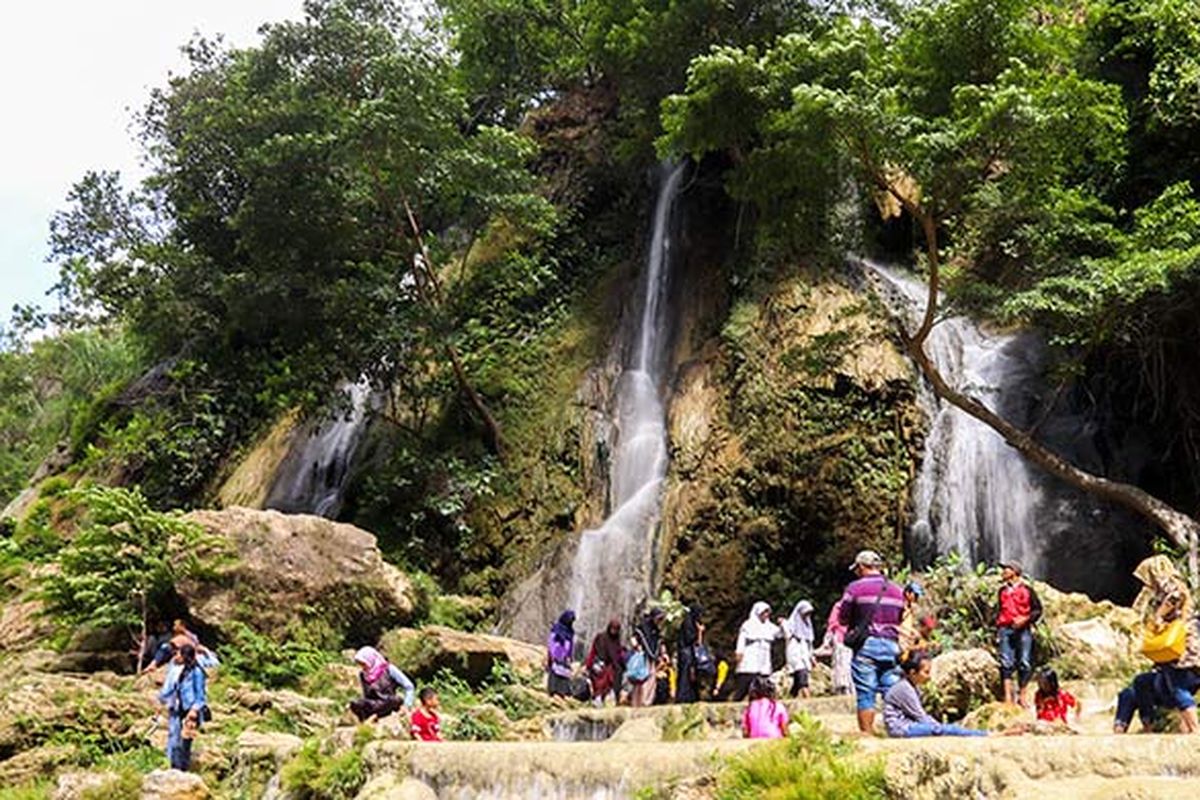 Air Terjun Sri Gethuk di Gunungkidul, Yogyakarta