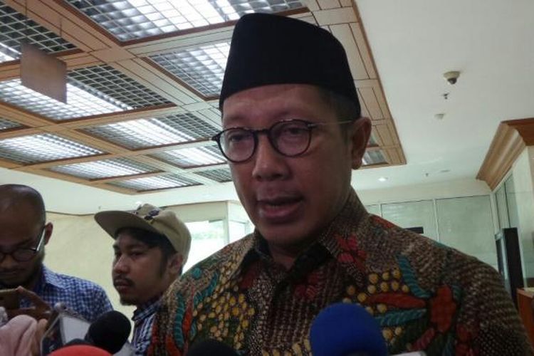 Menteri Agama Lukman Hakim Saifuddin di Kompleks Parlemen, Senayan, Jakarta, Senin (16/1/2017).