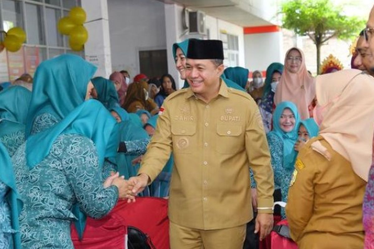 Bupati Batu Bara Zahir