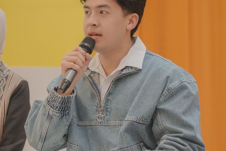 YouTuber dan pengajar matematika, Jerome Polin saat talk show di Lego Playground Main dan Jadi Hebat di Gandaria City, Jakarta Selatan, Selasa (1/7/2025).