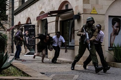 Baku Tembak Polisi dengan Militan di Hotel Mewah di Kenya, 14 Tewas