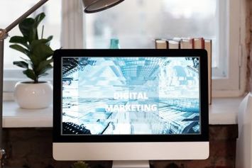 Pengertian Digital Marketing, Manfaat, dan Hal-Hal Penting yang Perlu Diketahui