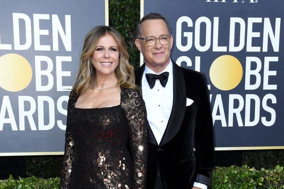 Pasangan aktor Rita Wilson dan Tom Hanks menghadiri perhelatan Golden Globes Awards 2020 yang digelar di The Beverly Hilton Hotel, Beverly Hills, California, pada 5 Januari 2020.