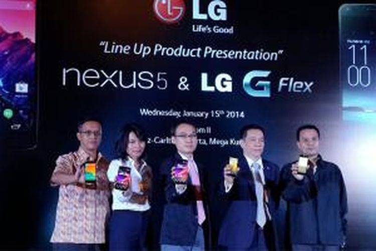 Jajaran eksekutif PT. LG Electronics Indonesia dalam acara peluncuran LG Nexus 5 dan G Flex di Jakarta, Rabu (15/1/2014).