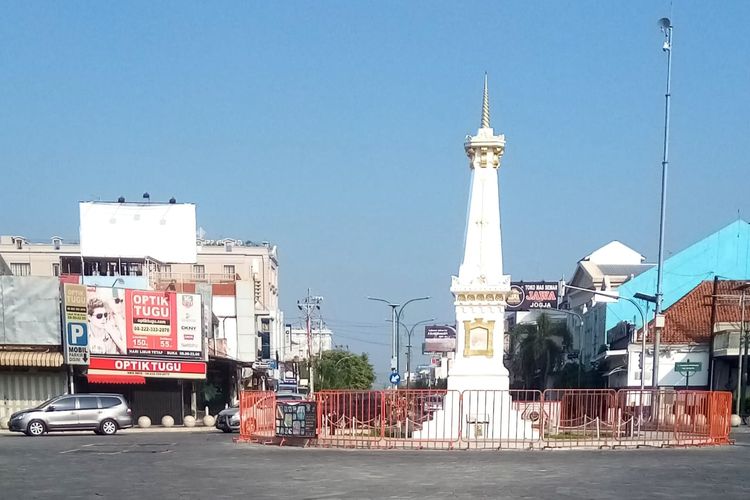 Tugu Jogja sebagai simbol Daerah Istimewa Yogyakarta (DIY) .