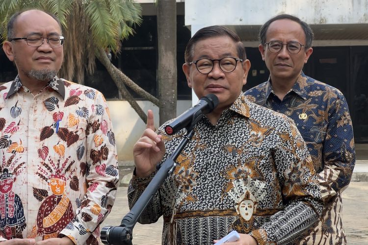 Pramono Berencana Tambah Golongan Gratis Naik Transportasi Umum di Jakarta