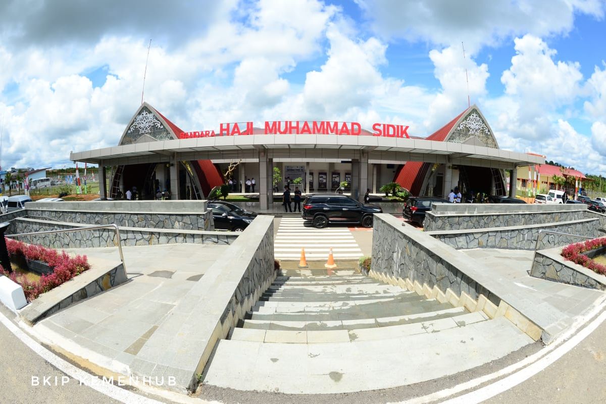 Bandara Haji Muhammad Sidik