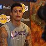 Gaya Bintang NBA Kyle Kuzma, Pakai Syal Babushka di Kepala