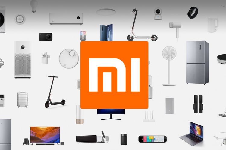 Ilustrasi logo Xiaomi dan beragam produk buatannya.