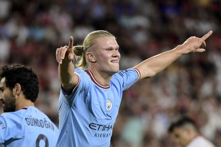 Erling Haaland merayakan gol kedua yang ia cetak dalam laga Sevilla vs Manchester City pada matchday pertama Liga Champions 2022-2023 yang digelar di Stadion Ramon Sanchez Pizjuan, Rabu (7/9/2022) dini hari WIB. Selanjutnya, Haaland akan kembali diandalkan Man City dalam laga Liga Inggris 2022-2023 kontra Wolves di Stadion Molineux, Sabtu (17/9/2022).