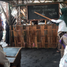 Nostalgia di Loemajang Mbiyen, Ada Replika Ruang Kelas hingga Jajanan Tempo Dulu 
