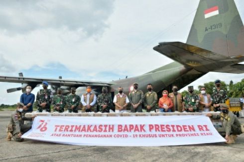Pakai Pesawat Hercules, Jokowi Kirim Oksigen Konsentrator dan Obat-obatan ke Riau
