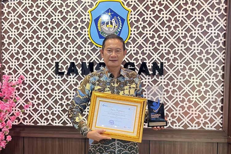 Dorong Literasi Digital, Lamongan Raih Penghargaan Nasional Pemanfaatan SIBI