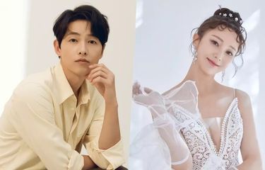 Aktor Song Joong Ki akan menjadi pembawa acara di pernikahan aktris Ah Hye Kyung (kanan)