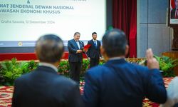 Lantik 75 Pejabat, Menko Airlangga Tata Ulang Pejabat Pimpinan Tinggi Pratama Kemenko Perekonomian