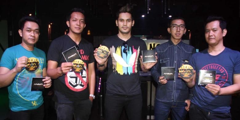 Band Anima diabadikan di kawasan Kemang, Jakarta Selatan, Selasa (8/12/2015).