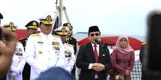 Kenang Jasa Para Pahlawan, Kemensos bersama TNI AL Gelar Upacara dan Tabur Bunga di Laut