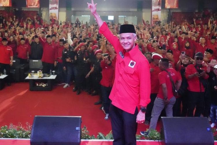 Partai Demokrasi Indonesia Perjuangan (PDI-P) mencalonkan Gubernur Jawa Tengah (Jateng) Ganjar Pranowo menjadi Presiden Indonesia dalam Pemilihan Umum (Pemilu 2024). 
