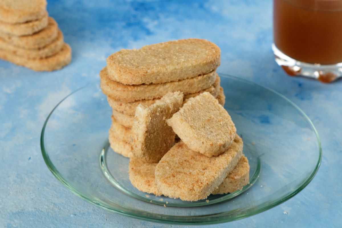 Kue Sagon